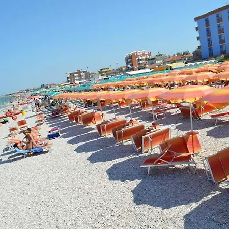 Casa Fronte Mare Sassonia Fano (Pesaro and Urbino)