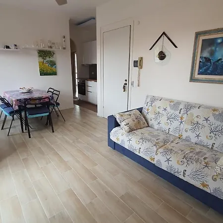 Casa Fronte Mare Sassonia Apartment